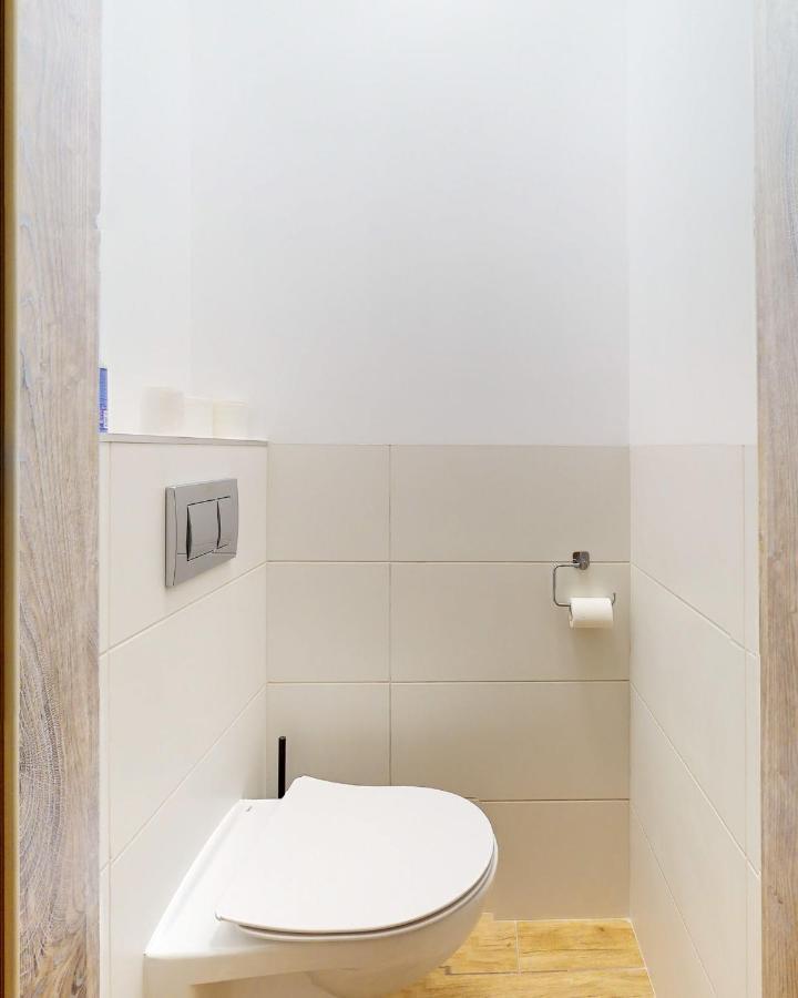 Roomspoznan Pl - Ogrodowa 9 - 24H Self Check-In Dış mekan fotoğraf