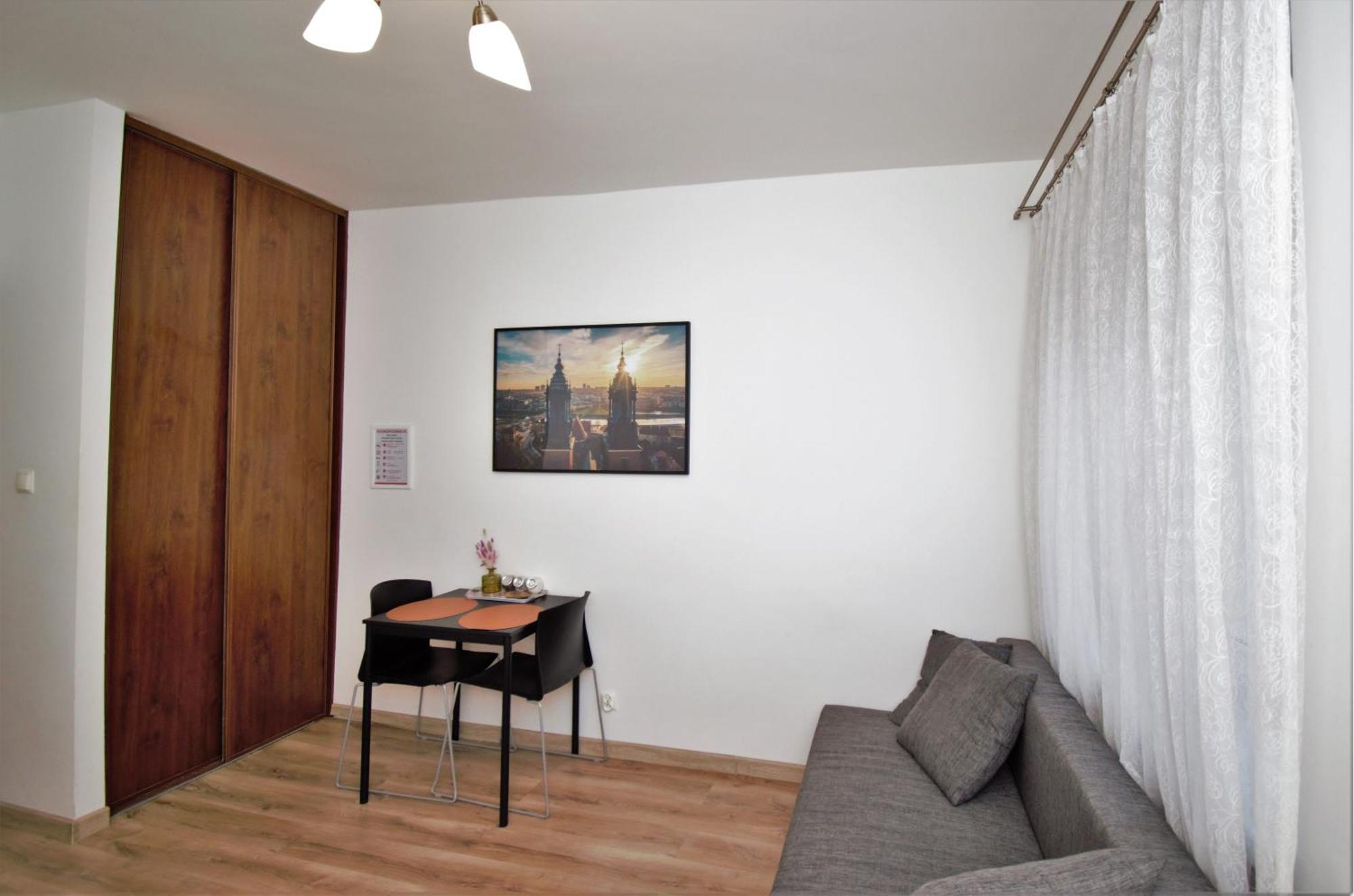 Roomspoznan Pl - Ogrodowa 9 - 24H Self Check-In Dış mekan fotoğraf
